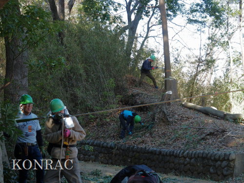 ���R��y��